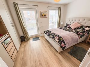 Photo 11- click for photo gallery